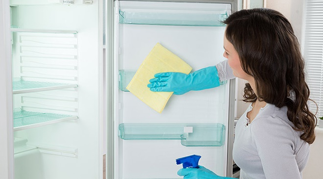 Cách vệ sinh tủ lạnh nhanh chóng, an toàn và chuyên nghiệp.